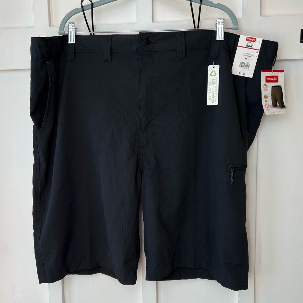 Wrangler Performance Shorts Mens NWT Size 46 Black Classic Flex Waistband NEW